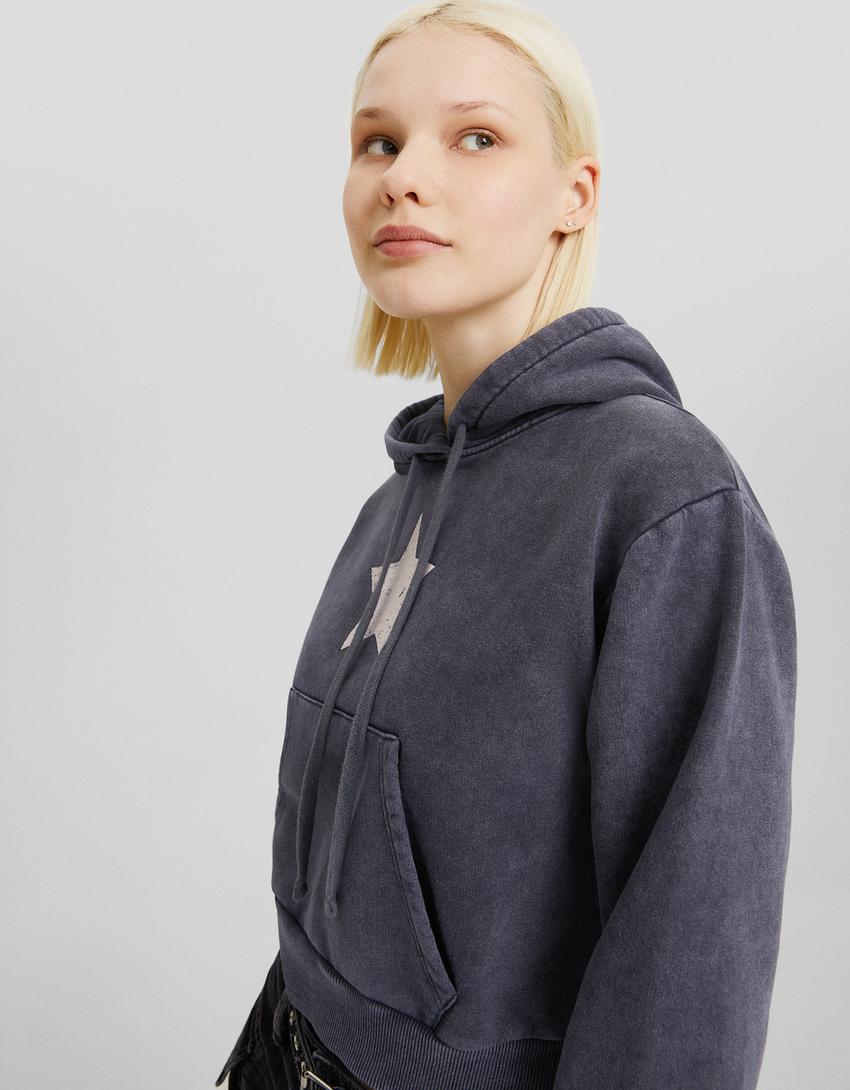 Sweatshirt de capuz com efeito lavado estampado-Cinzento-escuro-2