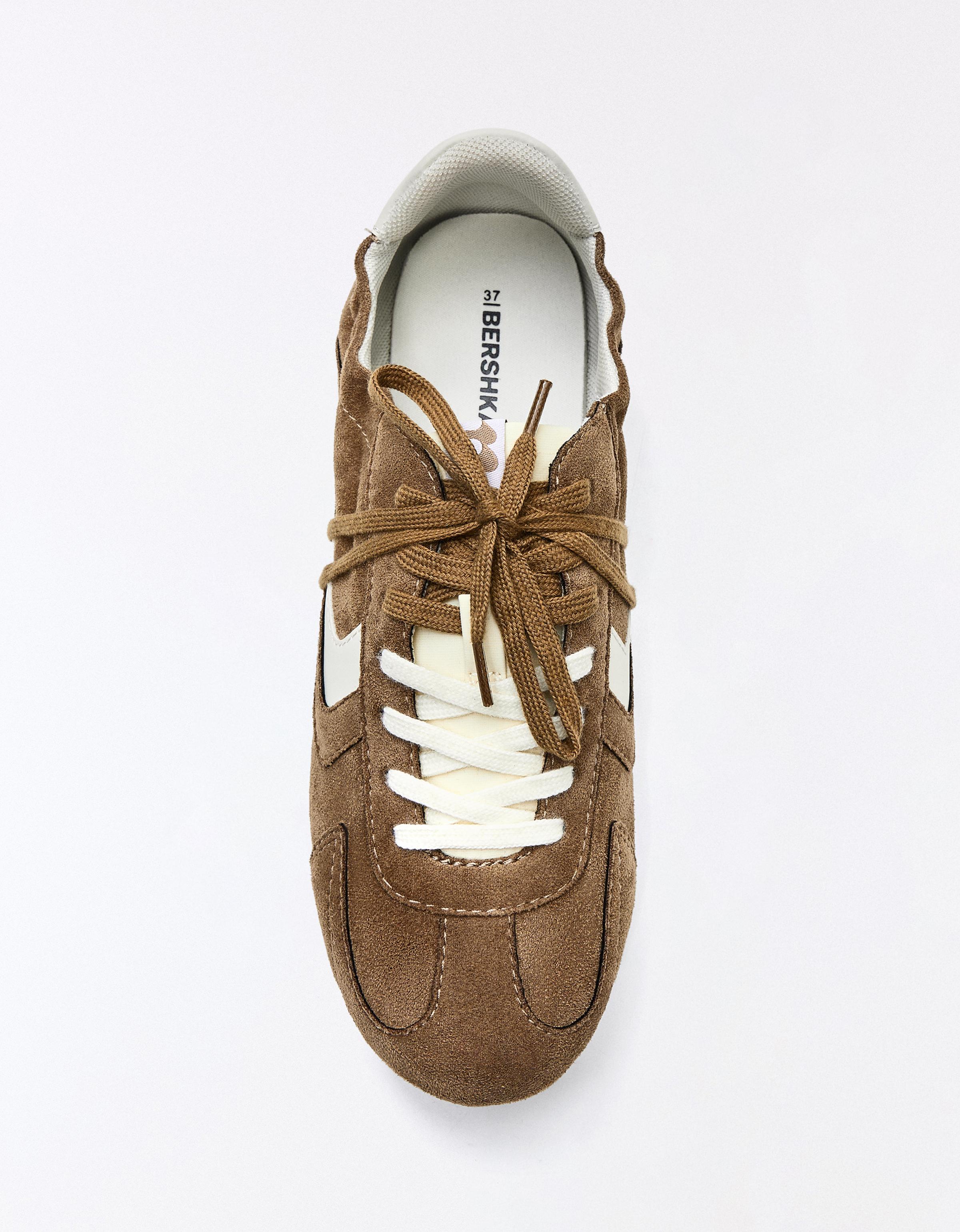 RETRO SLIM SOLE TRAINERS — SAND