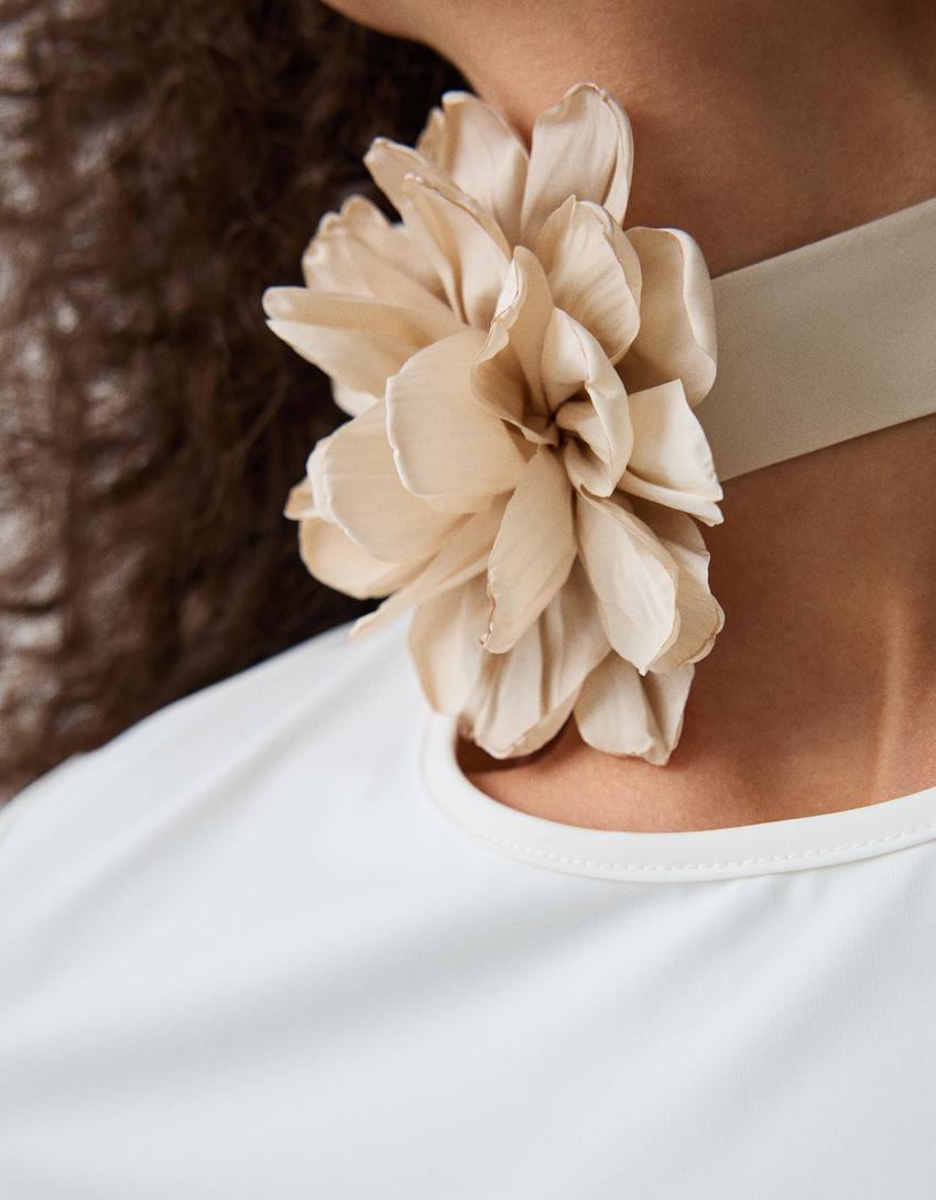 Choker fleur-Cuir-3