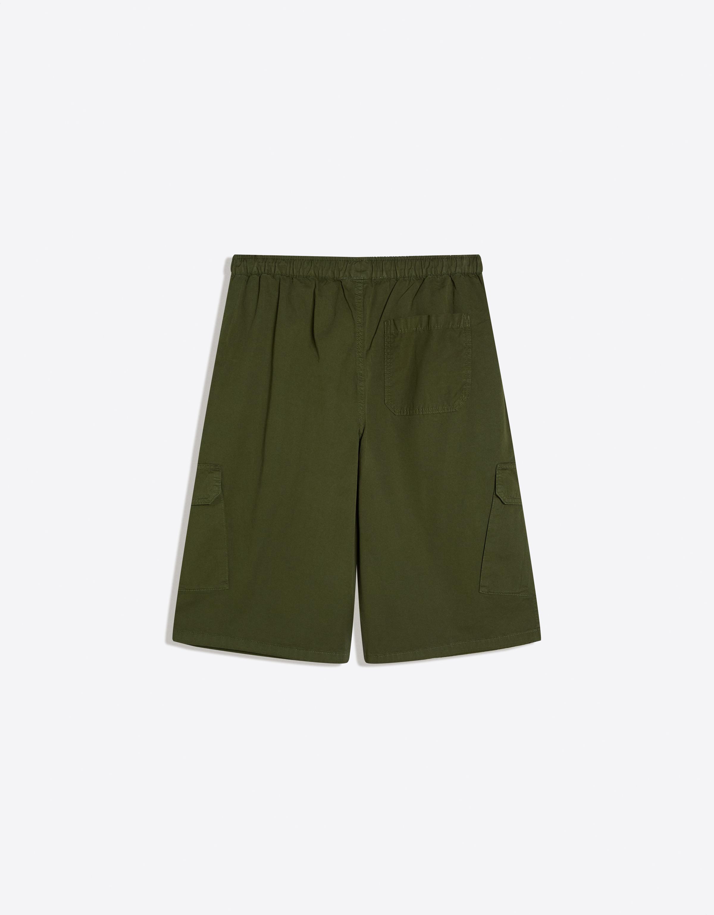 Elasticated waist cargo Bermuda shorts — Khaki