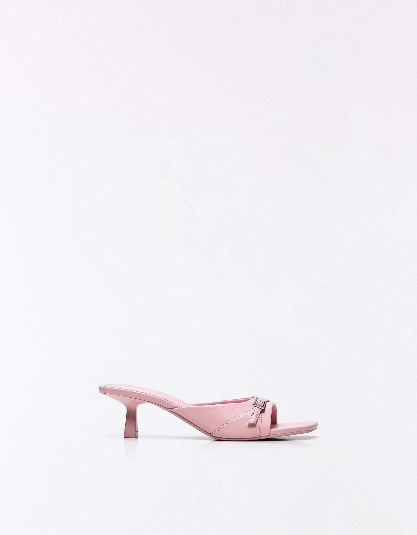 Bershka Mule Tacon Hebilla Mujer Rosa