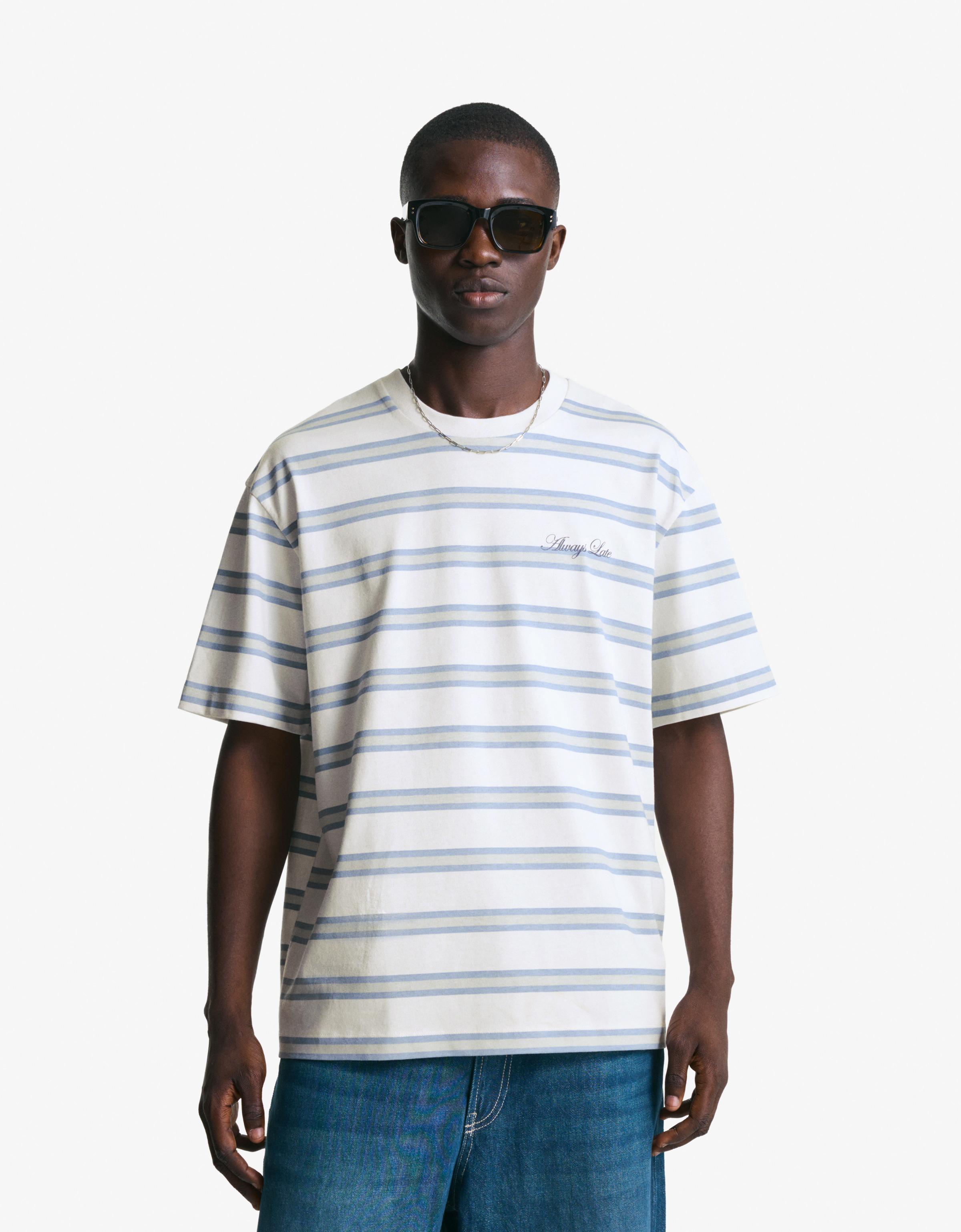 Bershka T-Shirt Mit Print Und Kurzen Ärmeln Herren M Blau