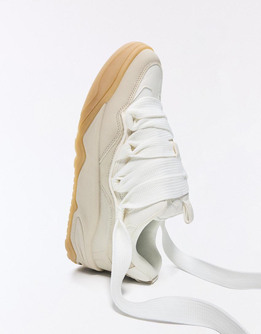 Skate-Sneaker mit dicker Sohle-Kombiniert