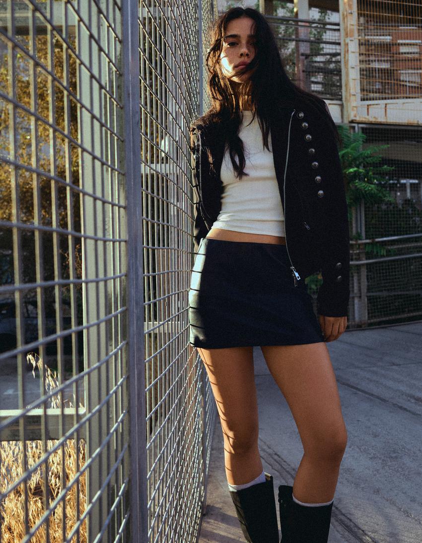 Faux leather mini skirt-Black