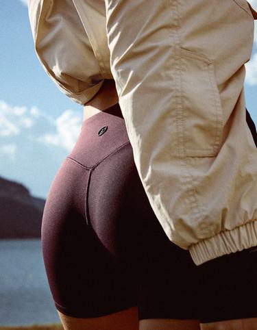 Breathable & quick-dry technical shorts — Violet 2