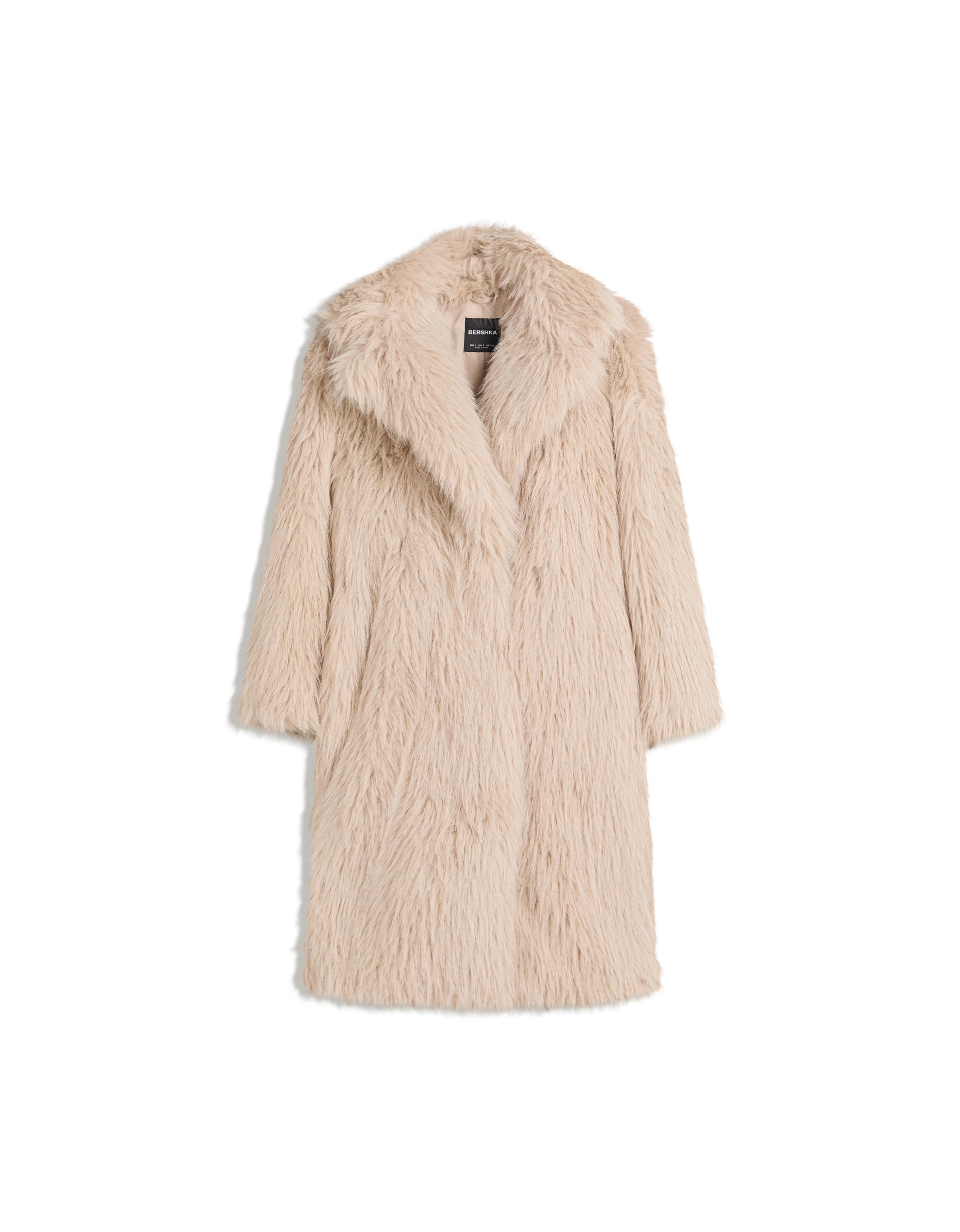 Long faux fur coat — Sand