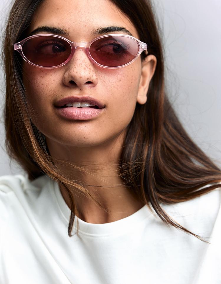 Oval kemik güneş gözlüğü