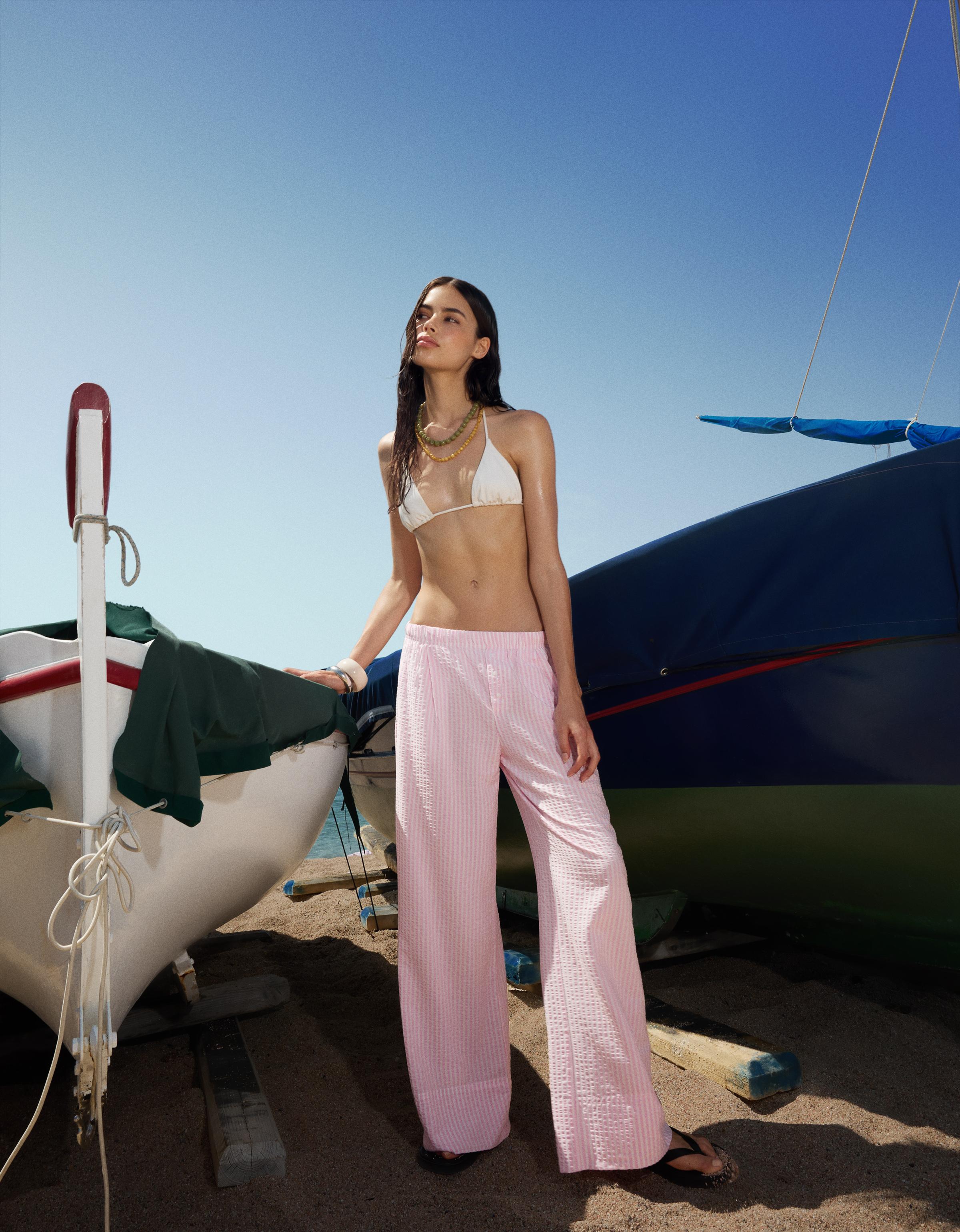 Bershka Hose Mit Weitem Bein, Textur Damen Xs Rosa