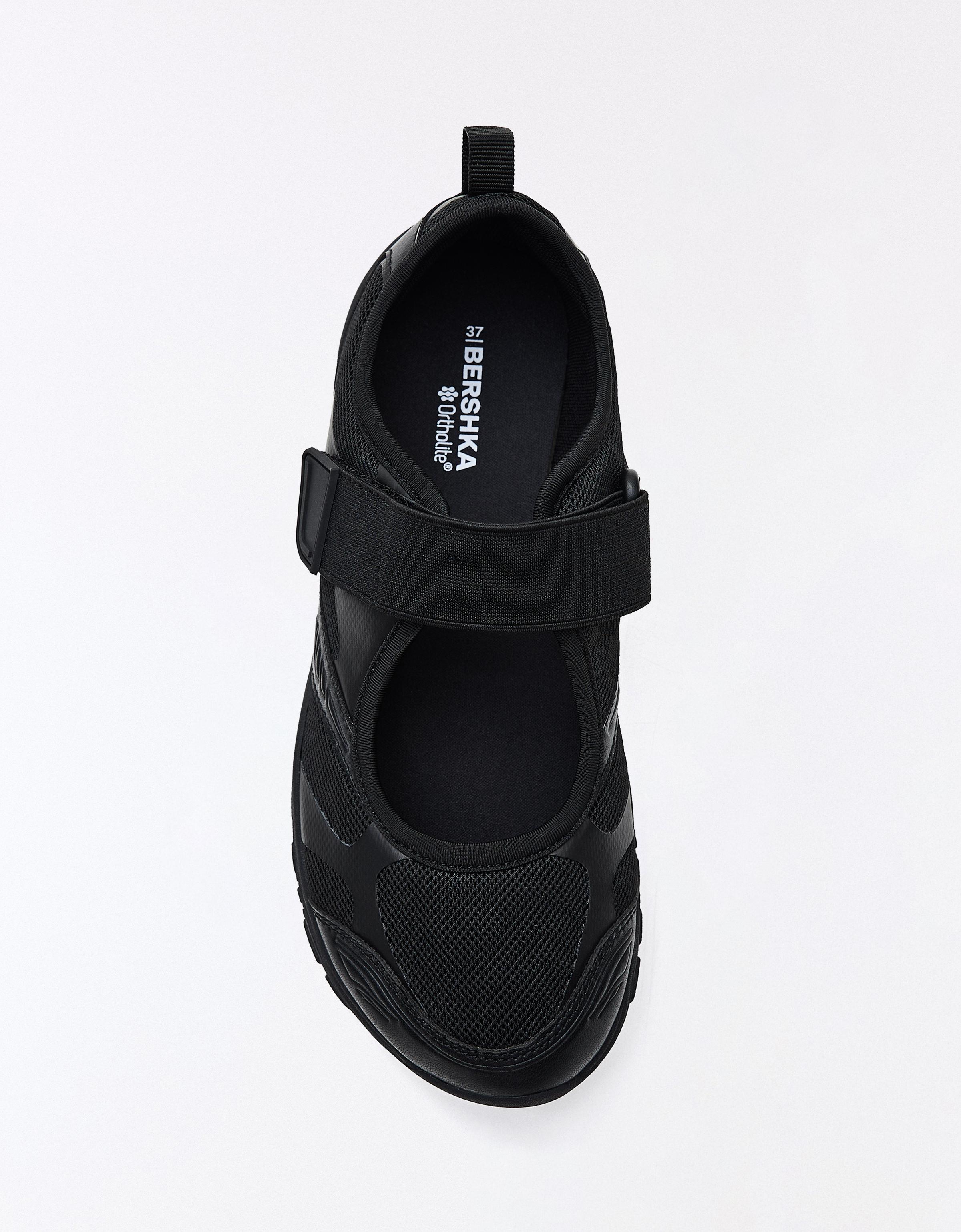 SPORTY BAREFOOT BALLET PUMPS — BLACK