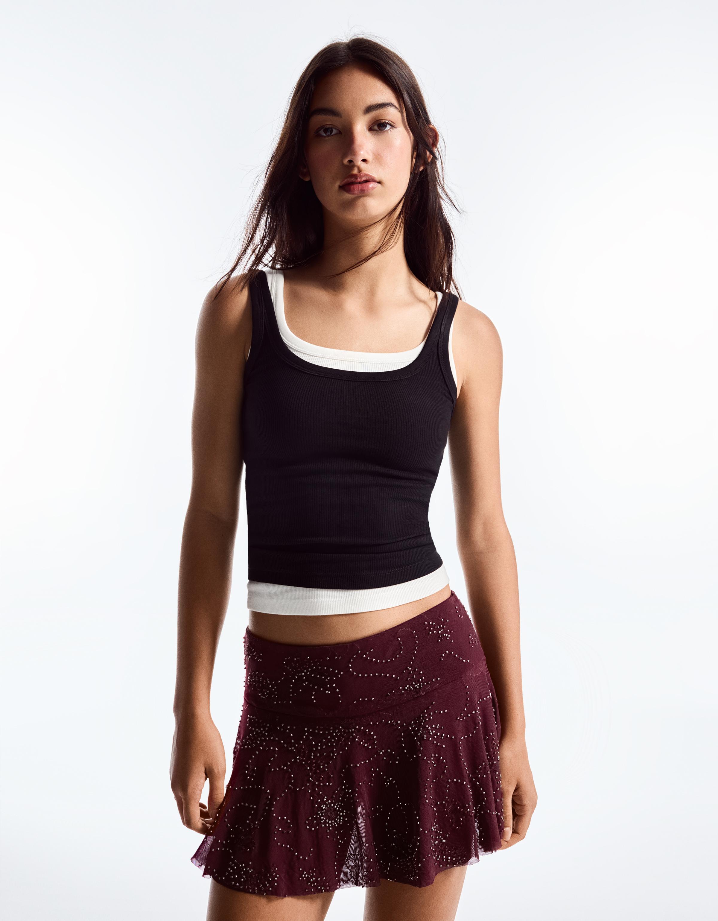 Embroidered ruffle mini skirt — Burgundy