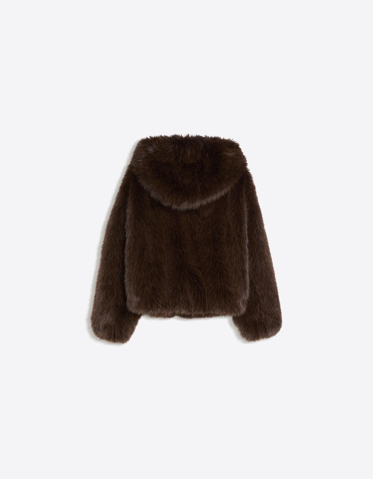 Faux fur jacket with hood — Brown