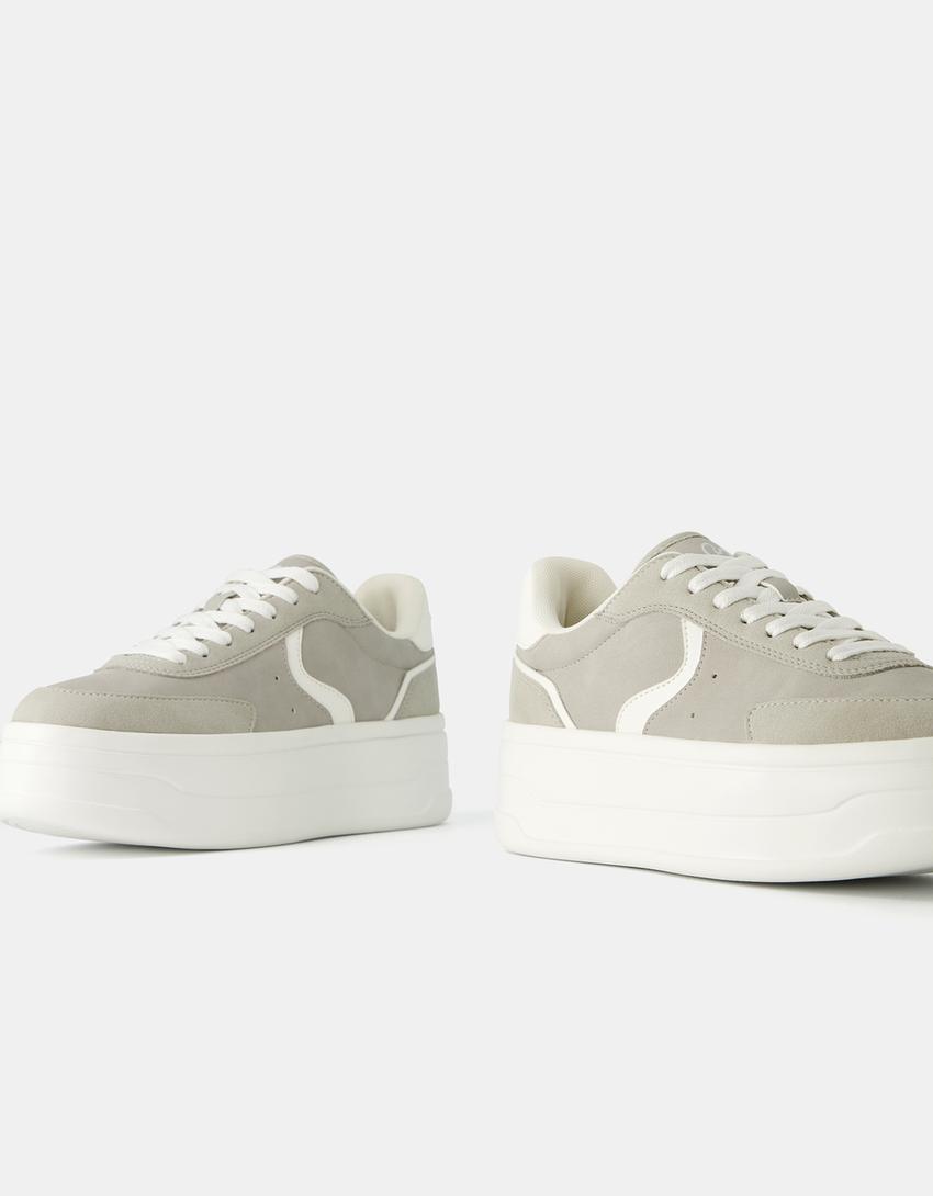 حذاء رياضي بنعل عال متباين-رمادي