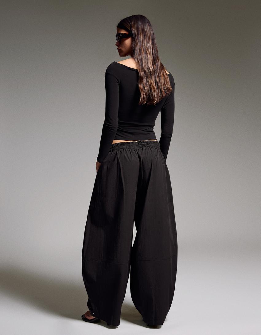 Technical pleated trousers-Black