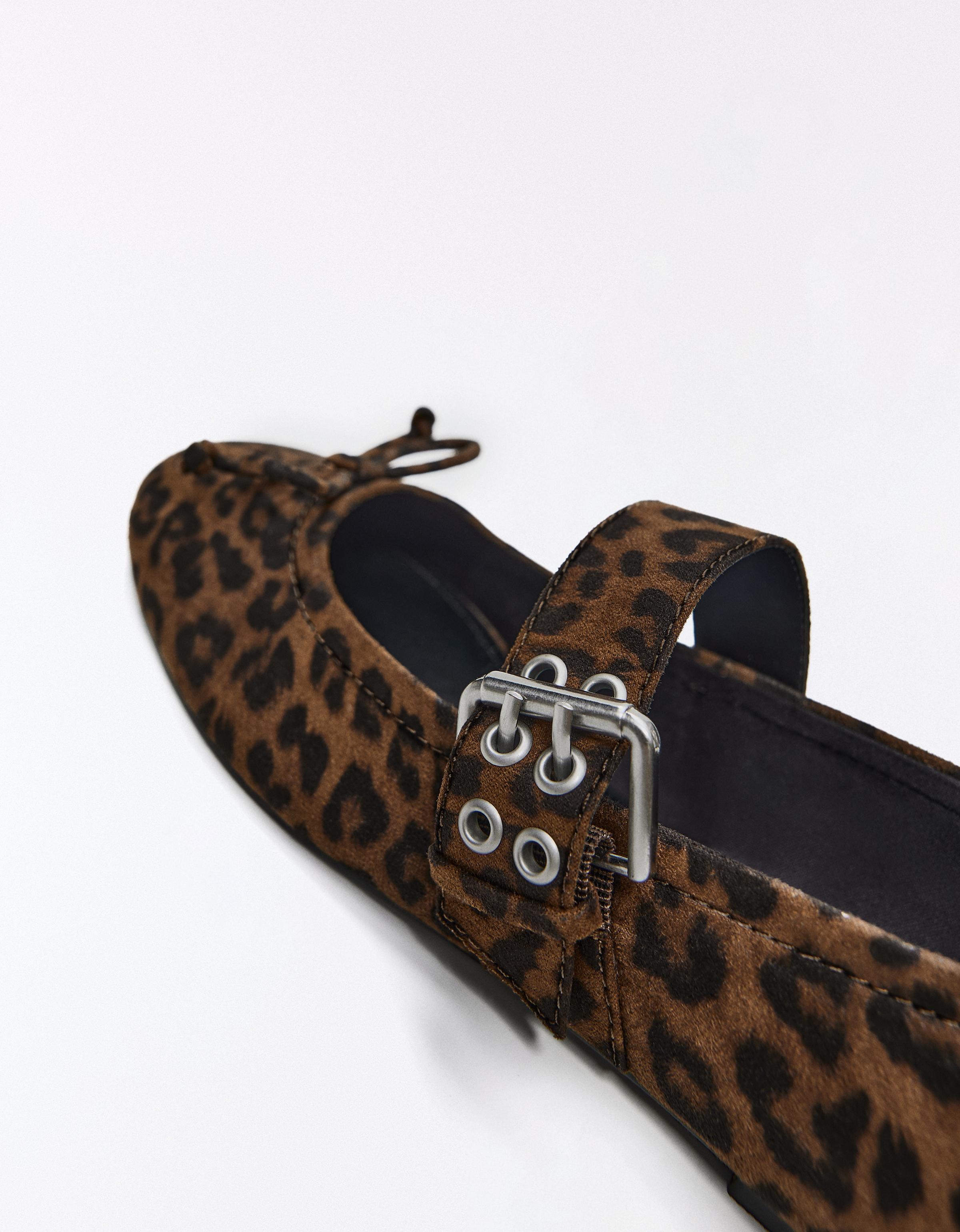 Bershka LEOPAR DESENLİ TOKALI BABET görsel 8