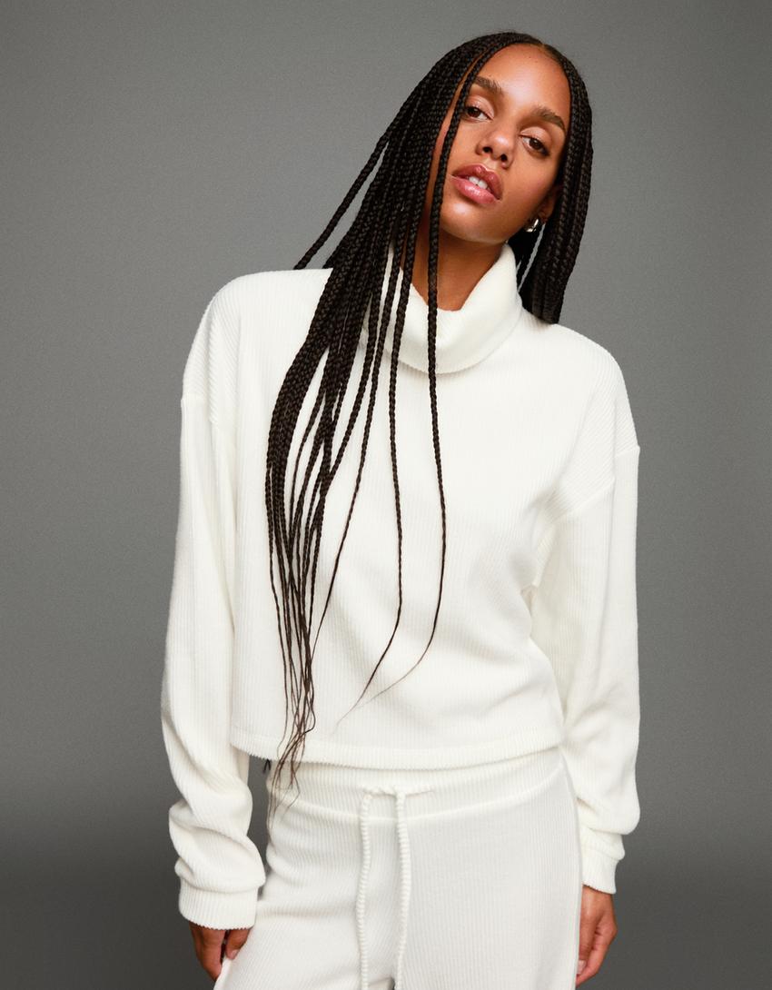 High neck ribbed sweater-Cream