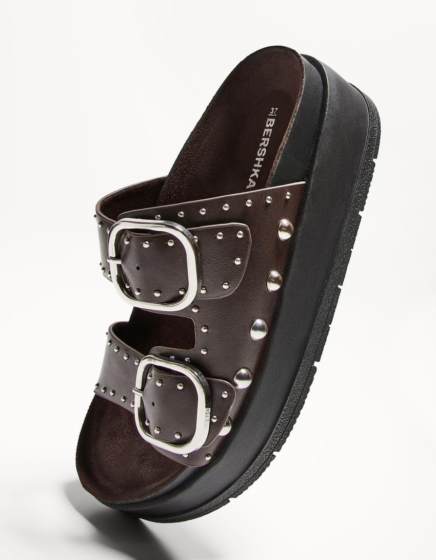 Buckled platform sandals with stud details-Brown-3