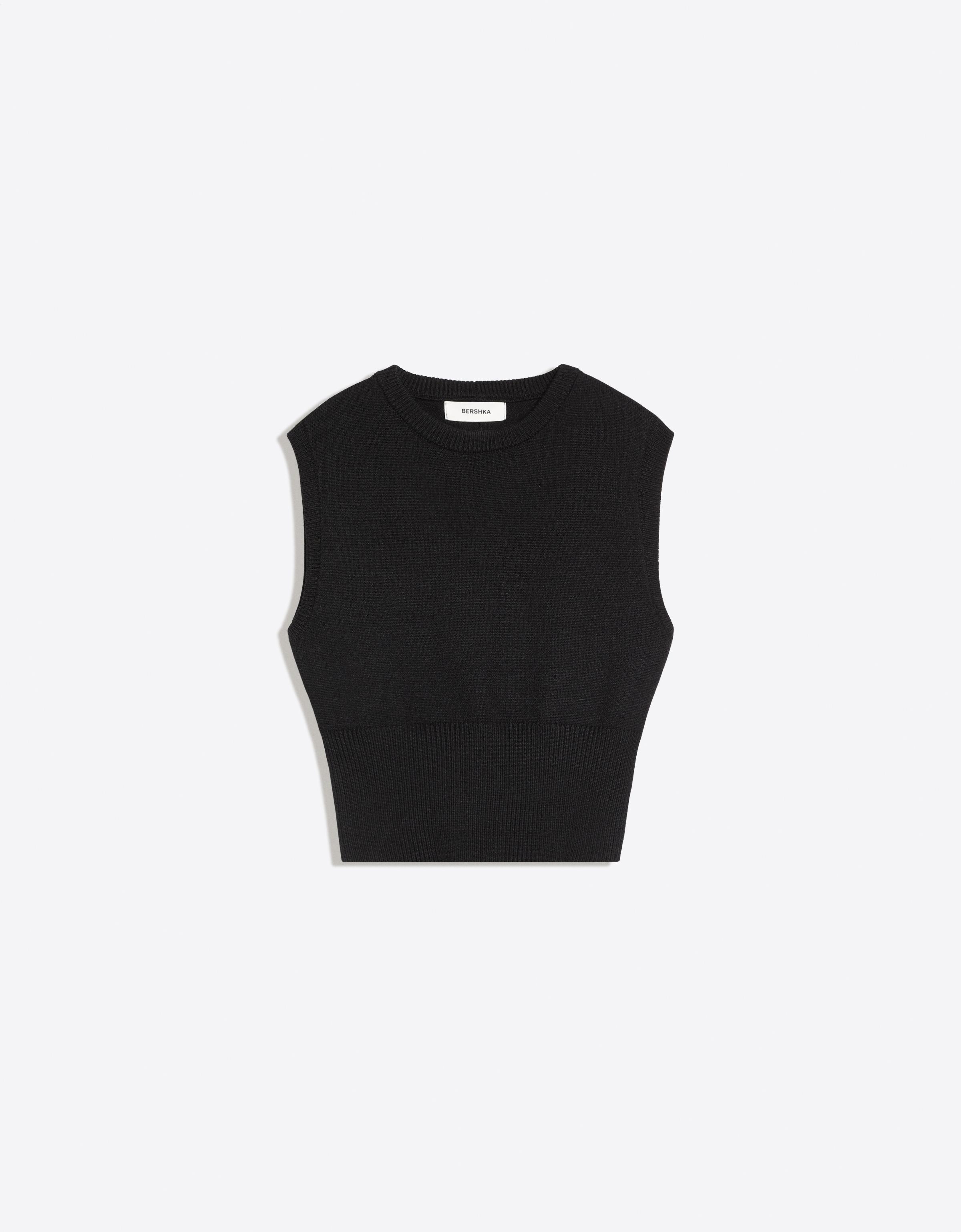 Round neck knit vest — Black