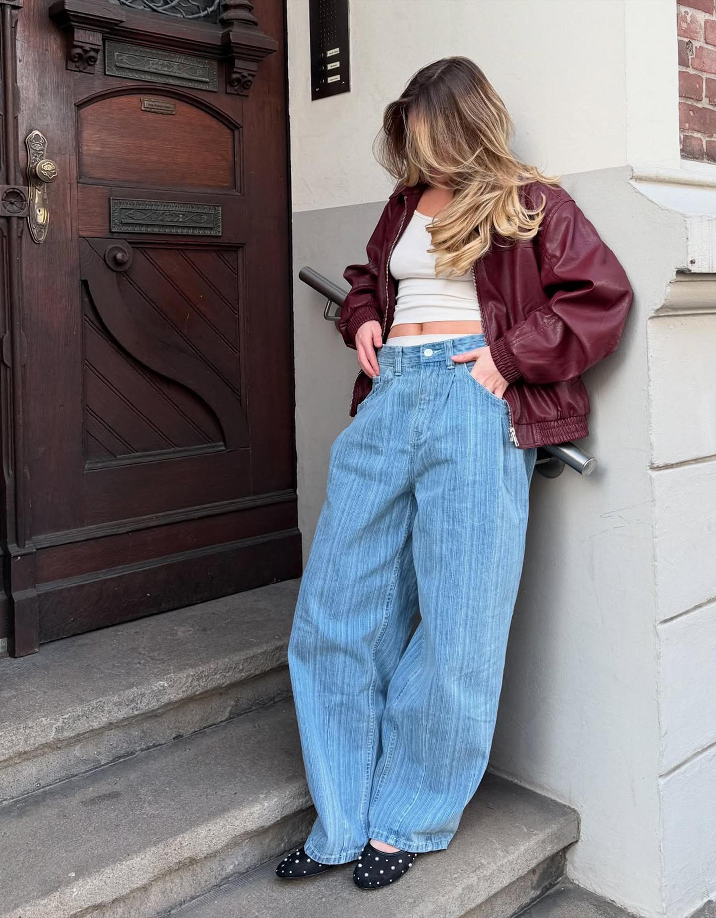 Bershka kurtka oversize ze sztucznej skóry bordowy