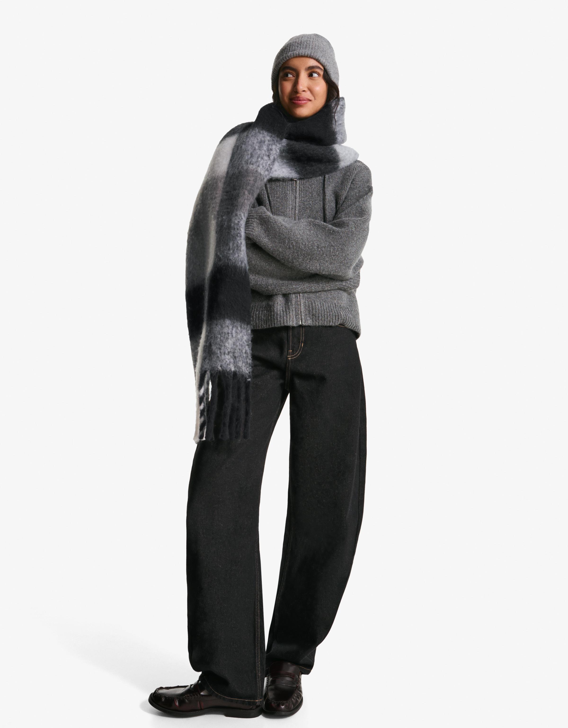 Bershka Karierter Schal Damen Schwarz