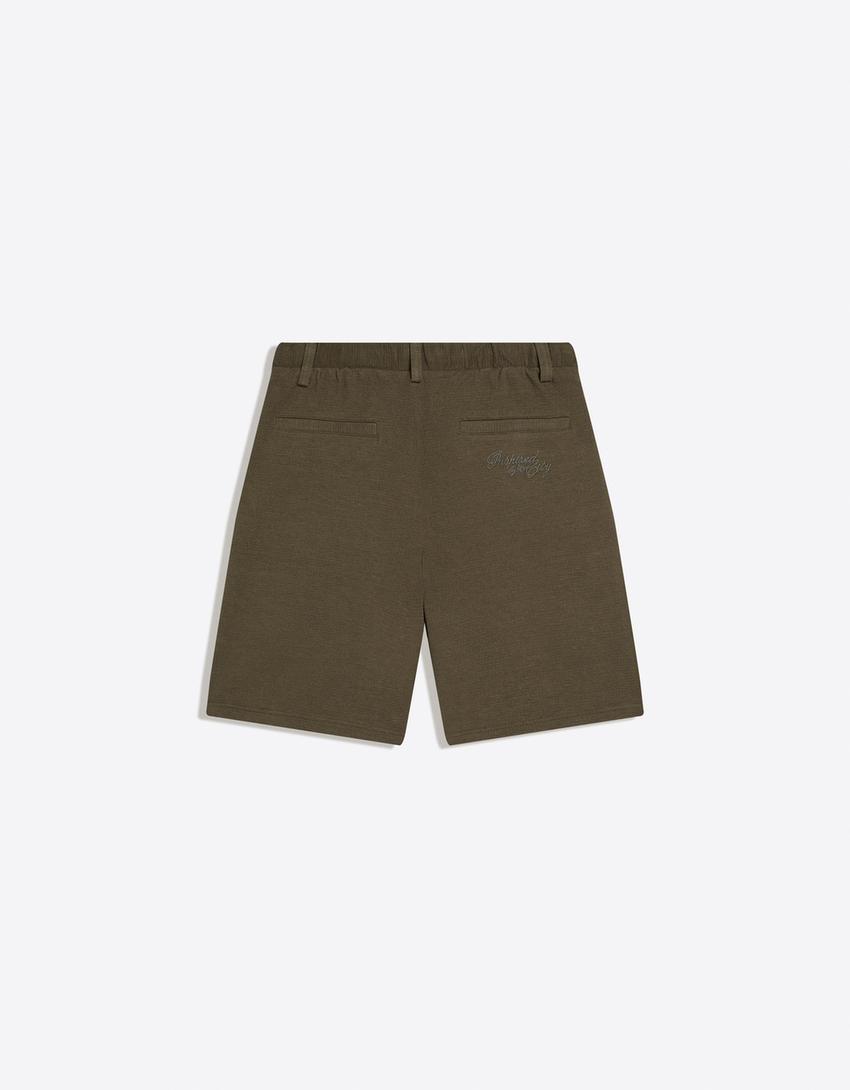 Waffle knit skater Bermuda shorts-Khaki