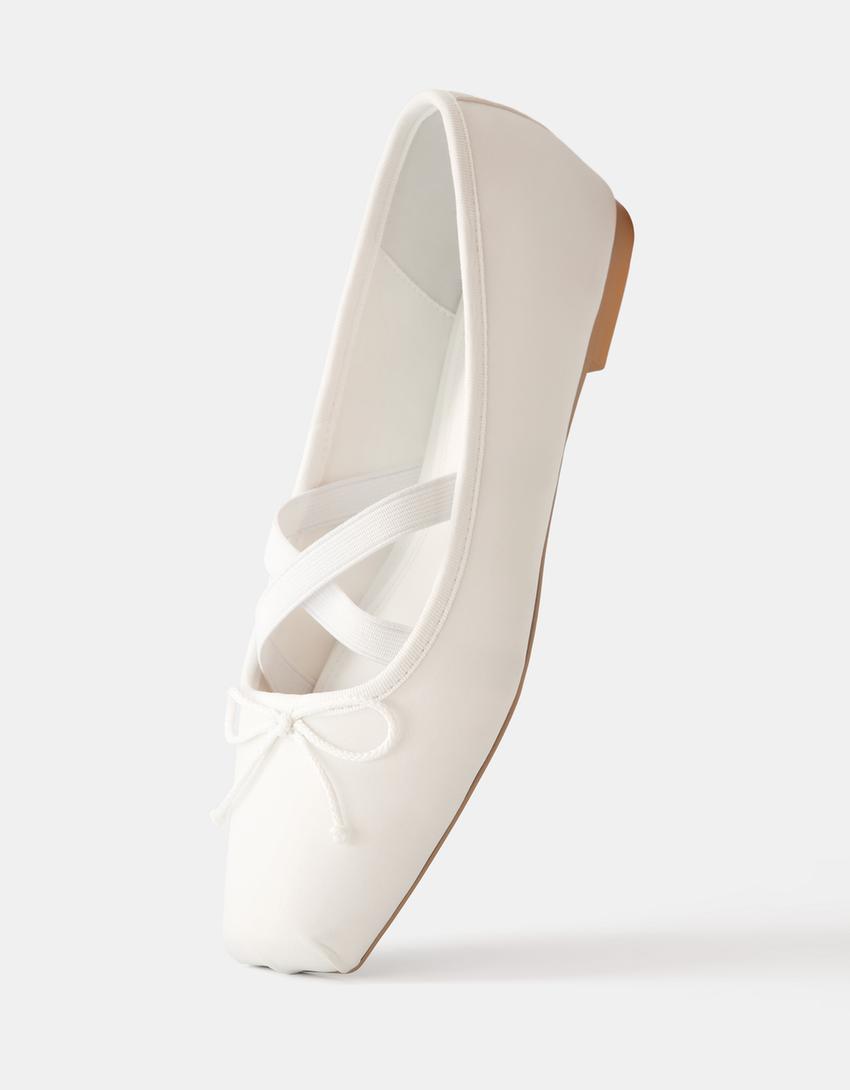 حذاء باليرينا بمقدمة مربعة-أبيض-3