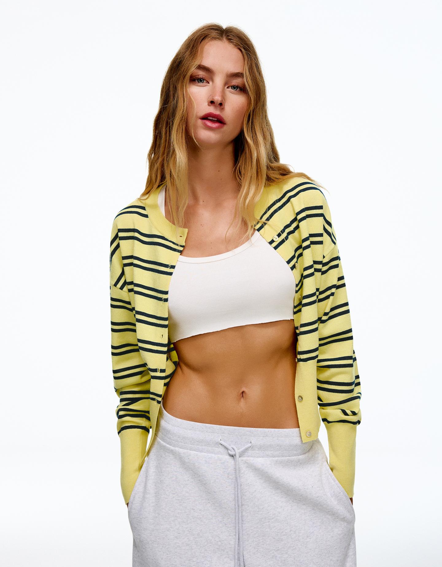 Bershka kurtka z okrągłym dekoltem i guzikami w paski żółty