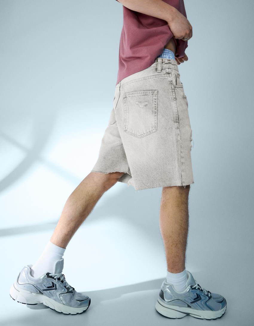 Ripped denim Bermuda shorts-Grey