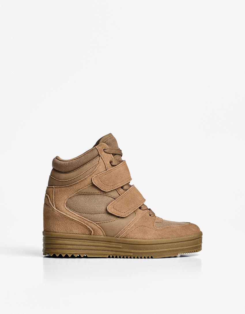 Sneakersy botki z koturną wewnętrzną-Jasnobrzowy-0