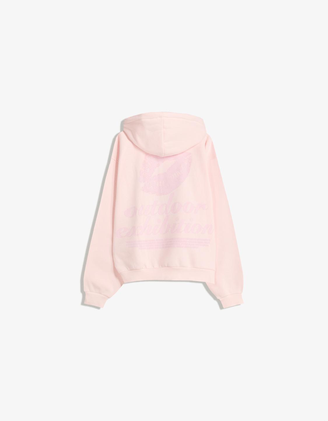 Hooded sweater with print