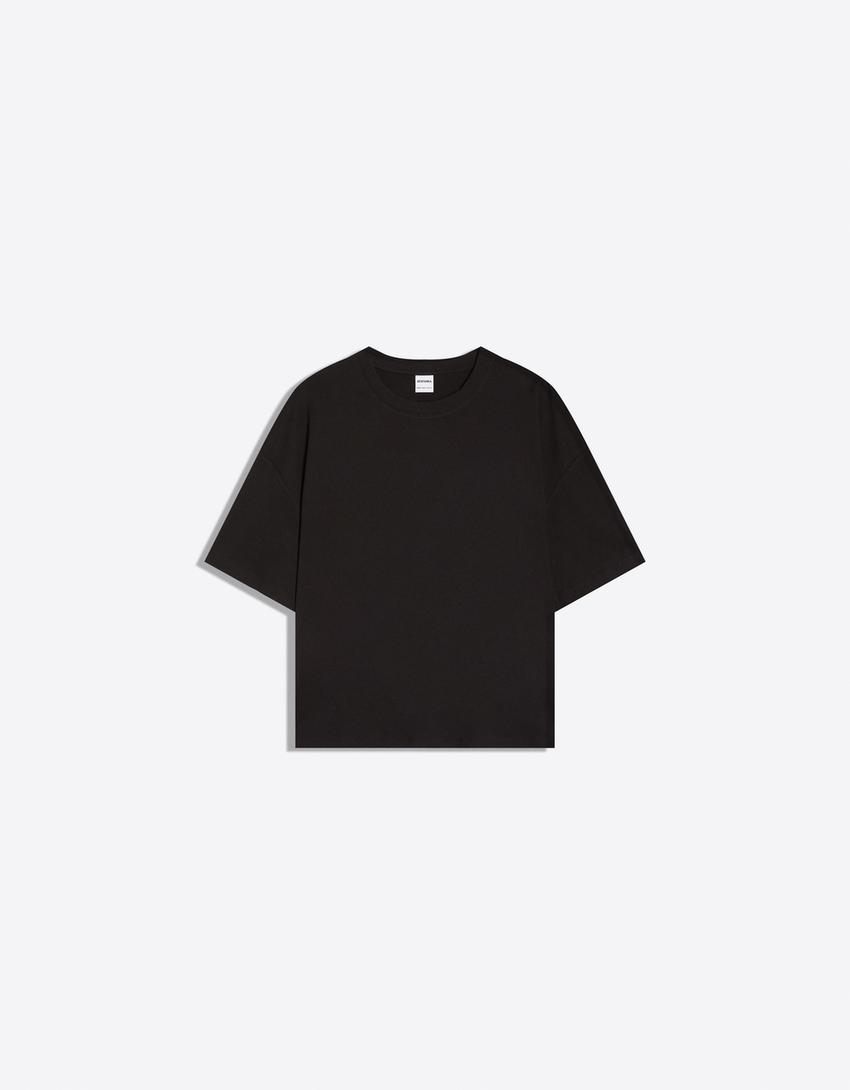 Camiseta manga corta boxy-Negro
