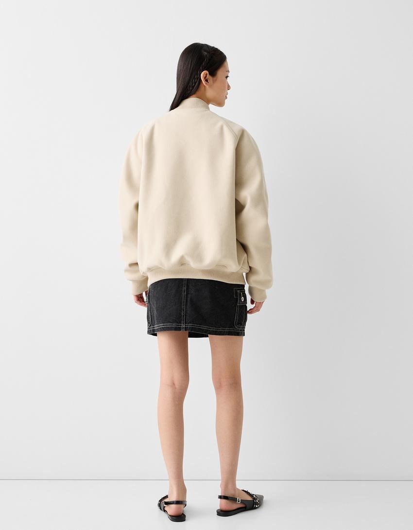 جاكيت بومبر من قماش ثقيل مطرز-حجري-1