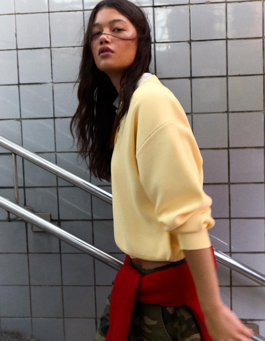 Oversize polo collar sweater-Yellow