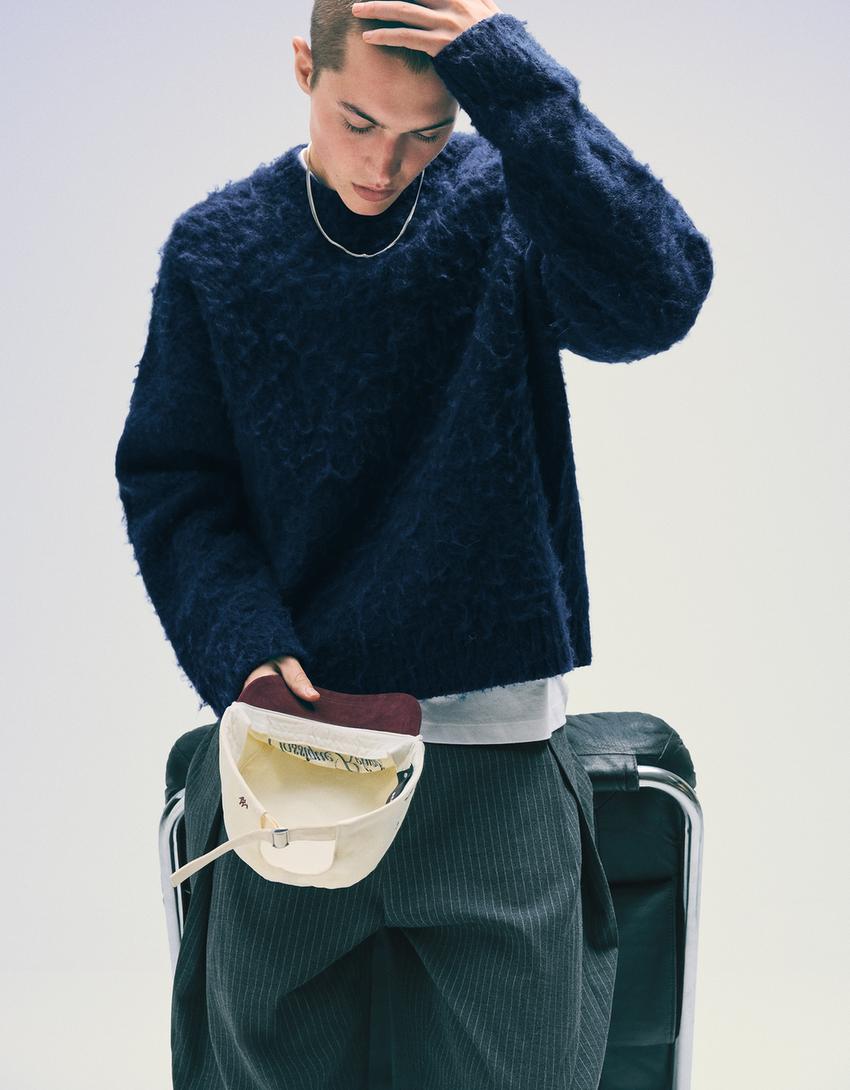 Faux fur sweater-Navy