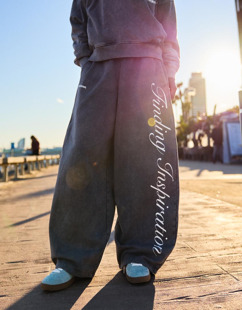 Pantalon barrel en molleton imprimé-Gris foncé