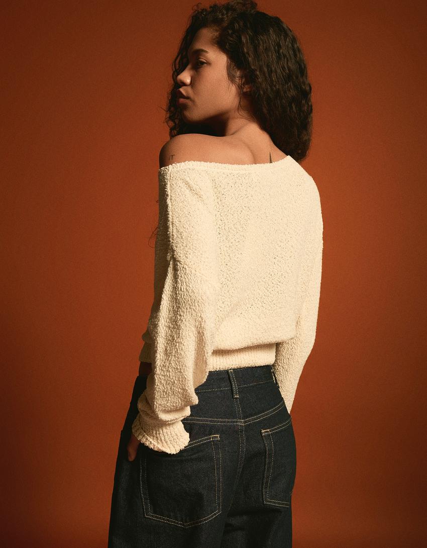 Asymmetrischer Pullover-Rohweiß