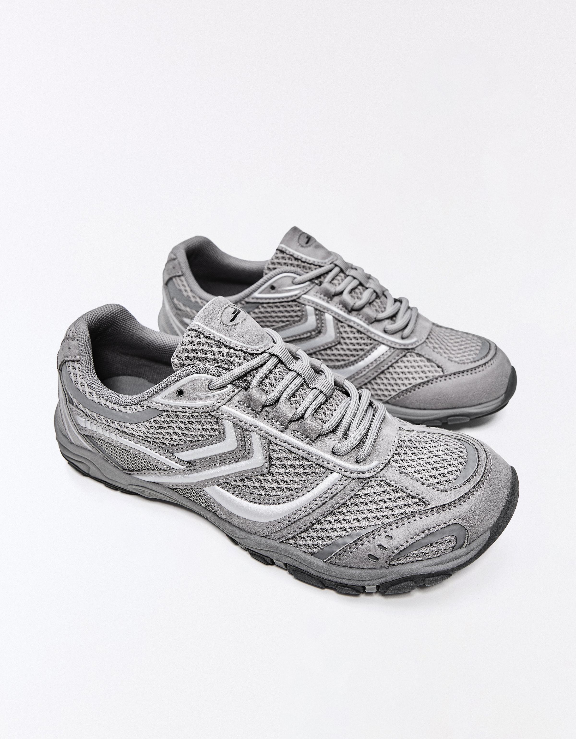 Barefoot trainers — Grey