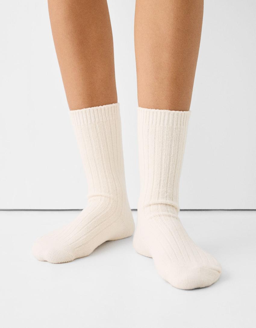 جوارب سميكة-كريمي-3