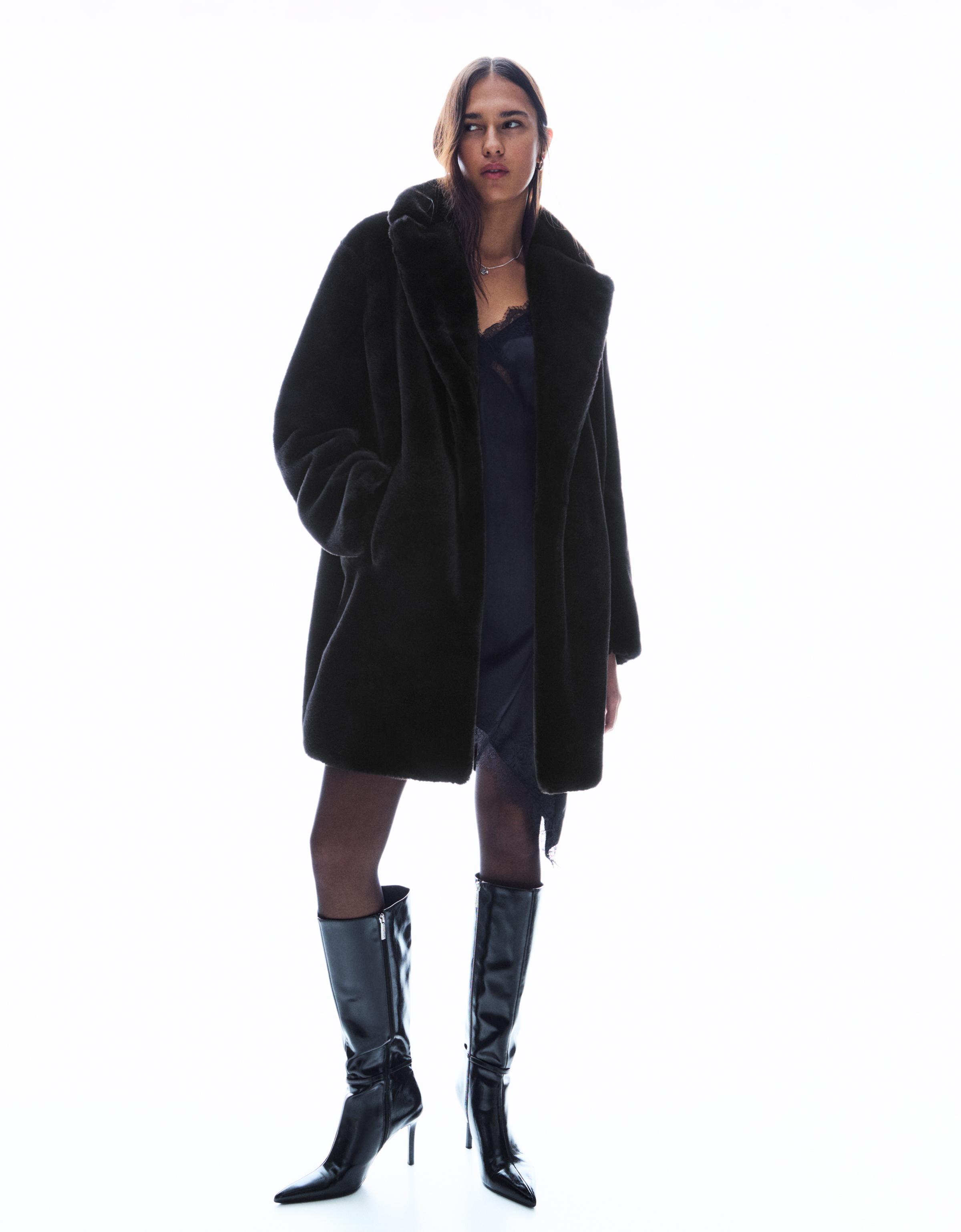 Bershka Kunstfellmantel Damen Xs Schwarz