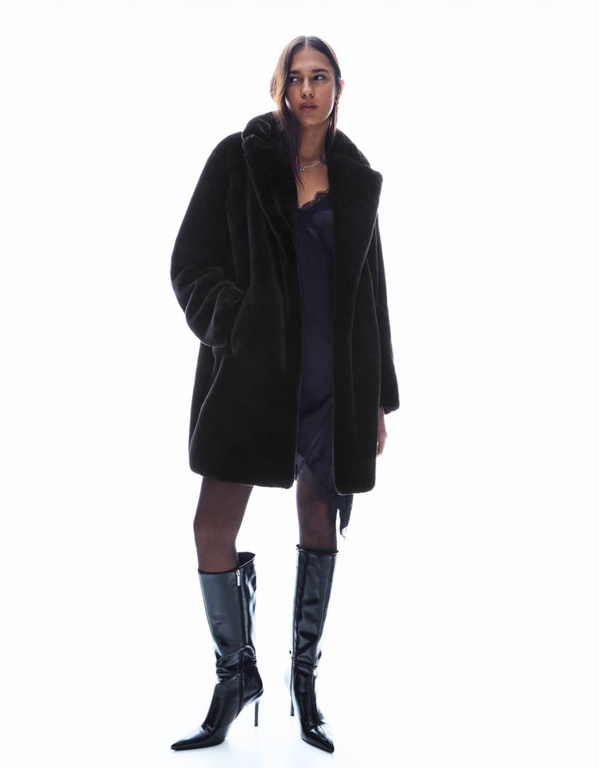 Cappotto in pelliccia sintetica-Nero