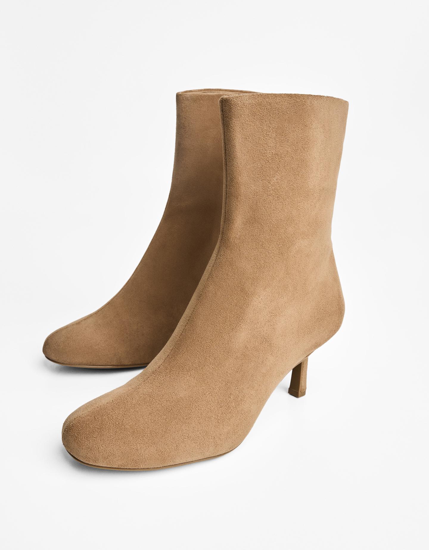 Bershka botki na obcasie typu kitten jasnobrzowy