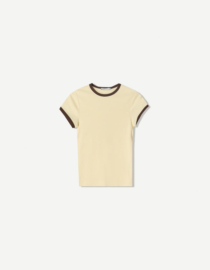 Camiseta manga corta contraste-Amarillo