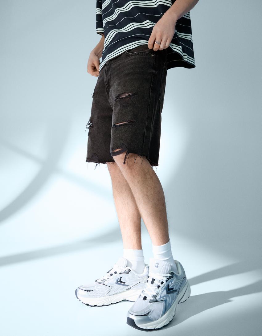 Ripped denim Bermuda shorts-Black