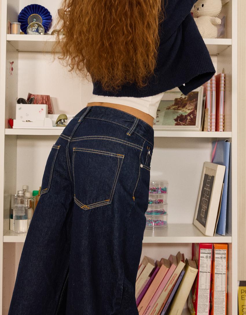 Boyfriend-Jeans-Marinenblau