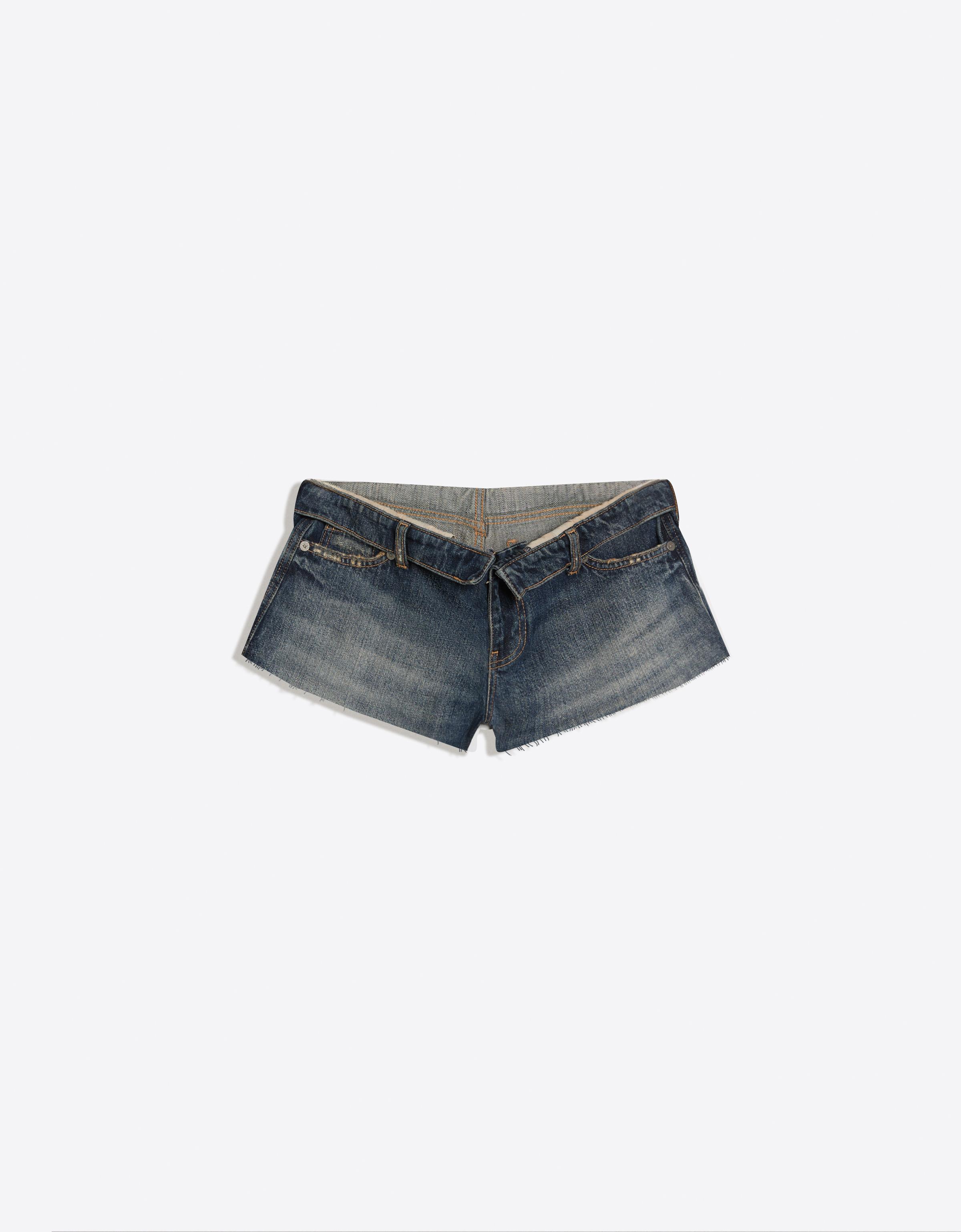 Bershka Katlanmış belli mini denim şort görsel 8
