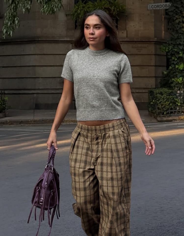 Kısa kollu bisiklet yaka kazak