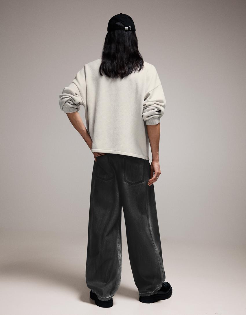 Kuviolliset barrel-housut-Musta