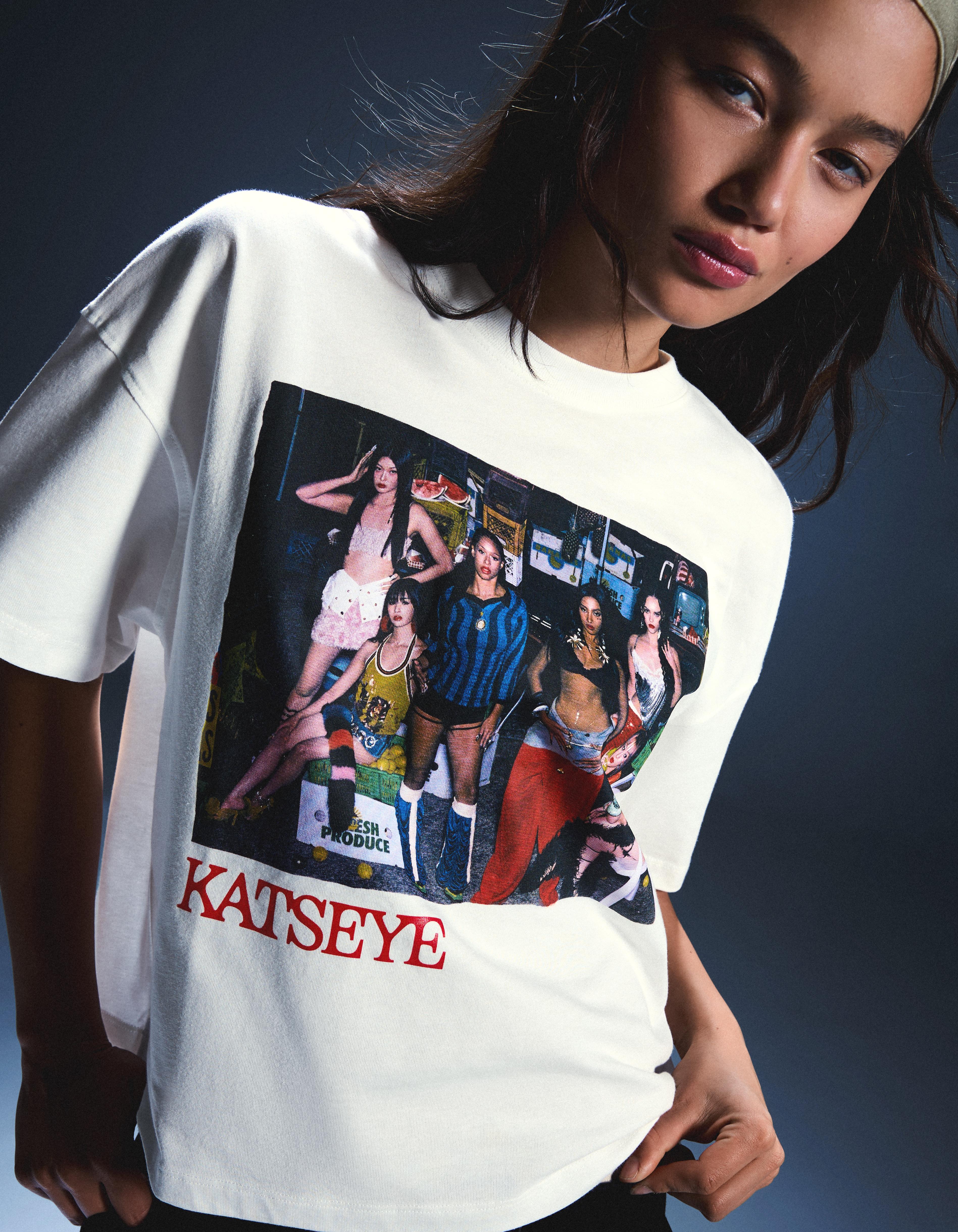 KATSEYE oversize print T-shirt — Off white