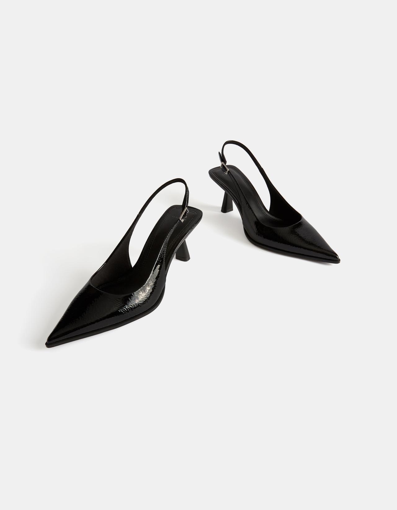 Backless kitten-heel shoes — BLACK
