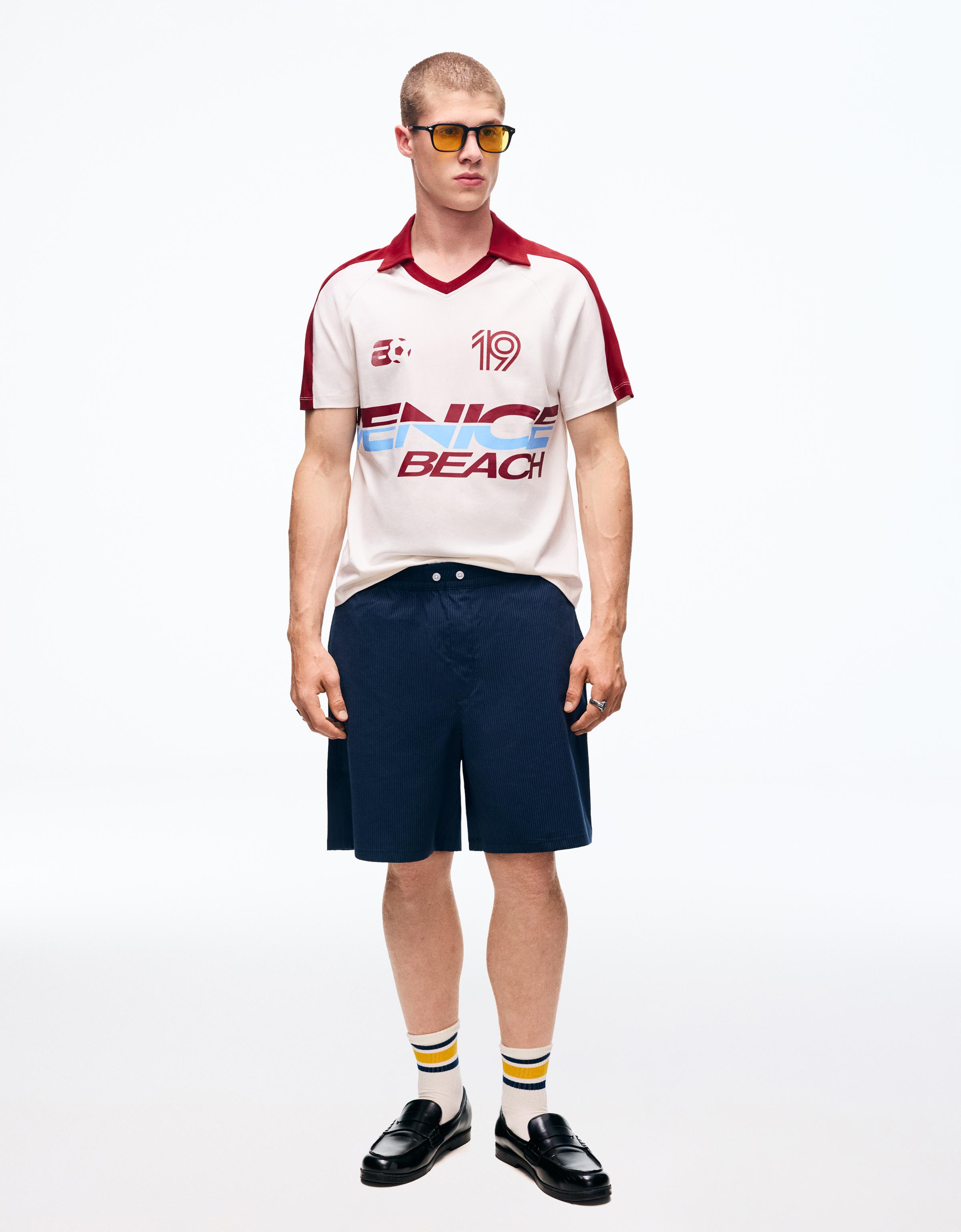 Boxy Bermuda shorts — Navy