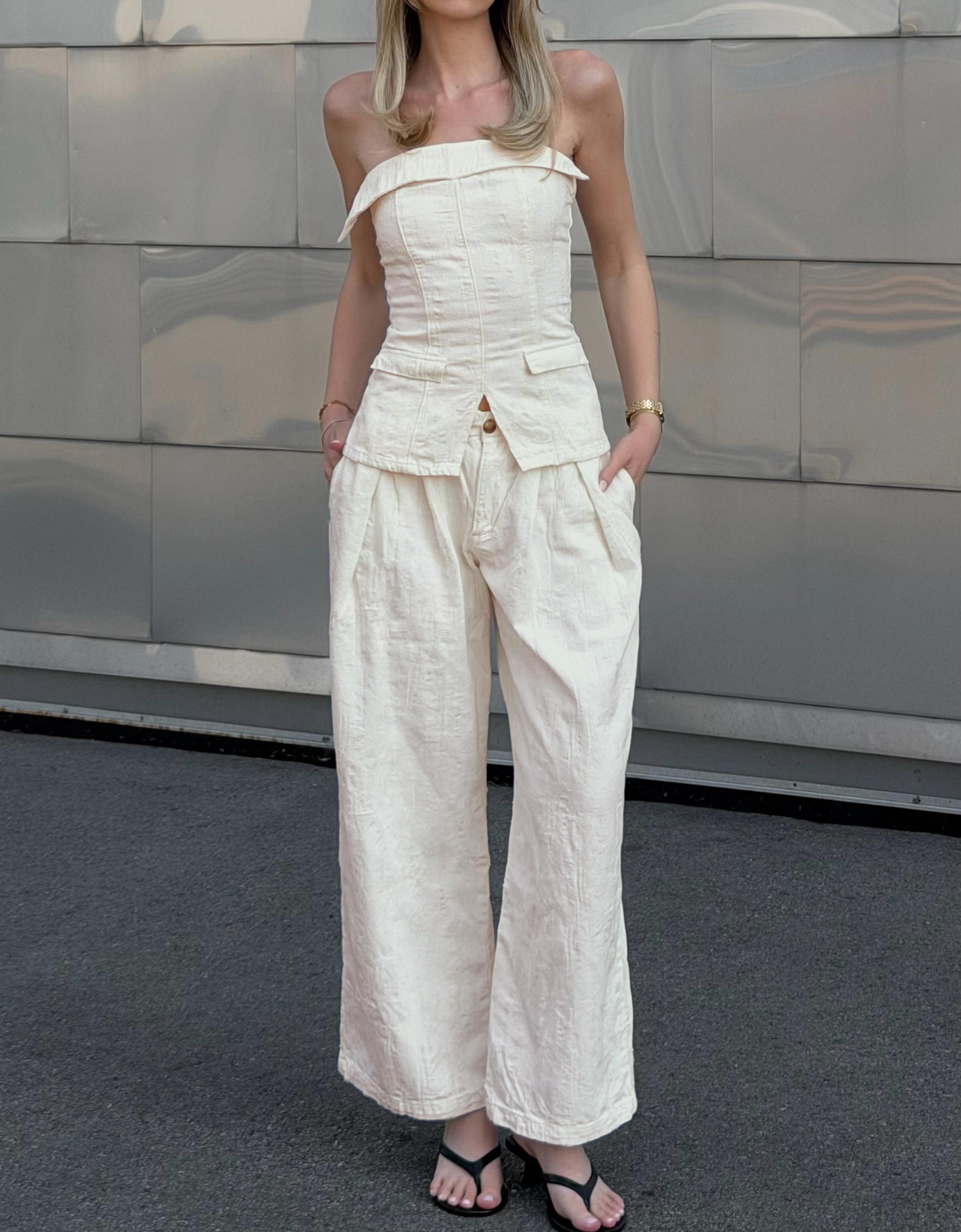 Düşük bel pensli geniş paça jean - Görsel 35